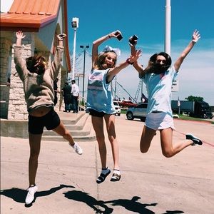 Meet your Posher, Ellen