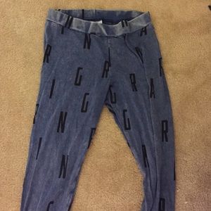 ALPHABET LEGGINGS