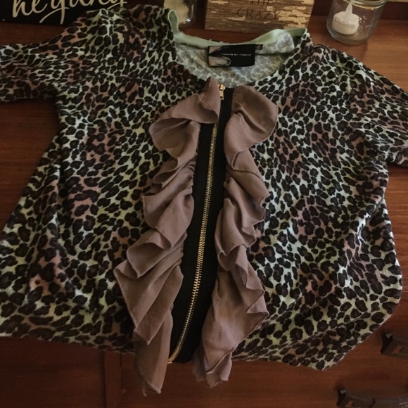 Print Sweater - Picture 2 of 2