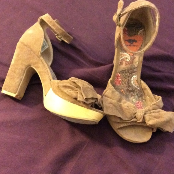 Brown platform heels