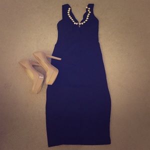 NWOT Black scalloped cocktail dress