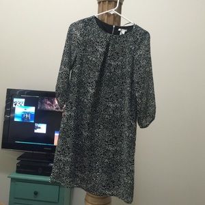 H&m long sleeve dress. Light and cute for summer.