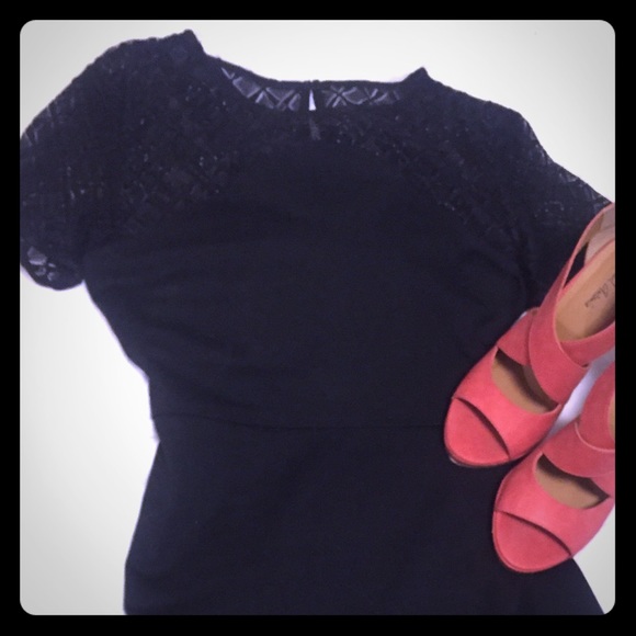 BANANA REPUBLIC DRESS NEW WITH TAGS SIZE 2
