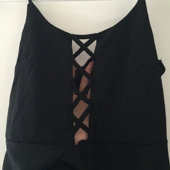 🔜 cutout summer dress - Picture 2 of 3