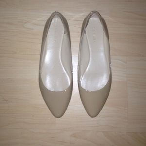 Nine West nude pointed flats