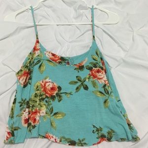 blue flowery loose crop top