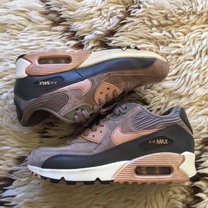 Rose Gold Nike Air Max 90s 6.5