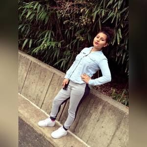 Meet your Posher, Kelly