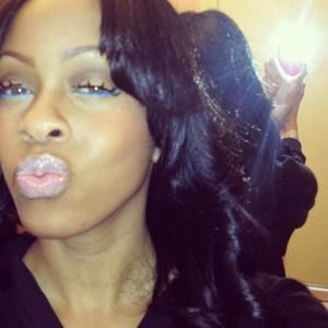 Meet your Posher, Nikki