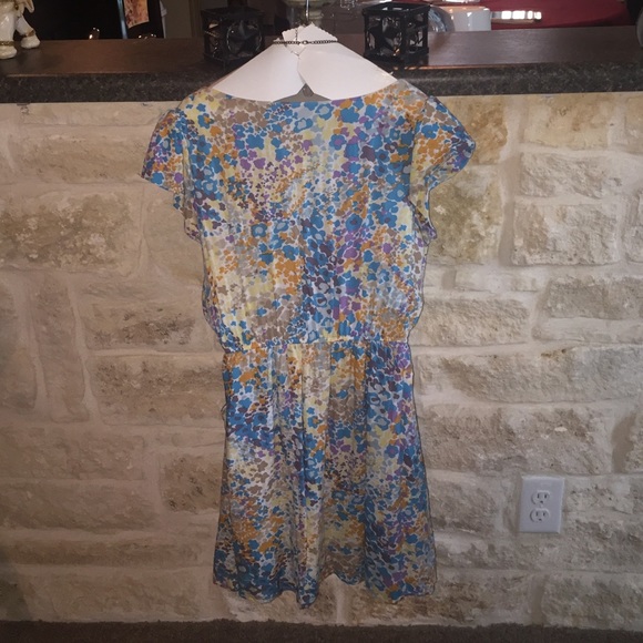 Dress! Perfect for summer or fall! - Picture 2 of 4