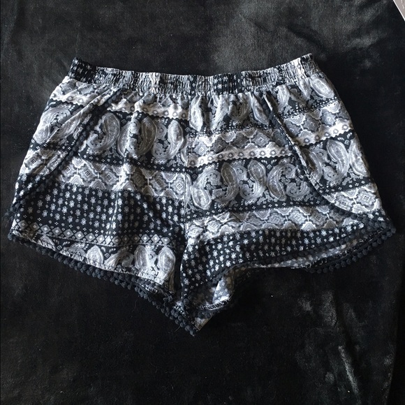 Tribal Shorts | Fringe Ends