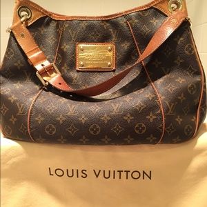 💕🅿️LV Galliera PM 🅿️💕