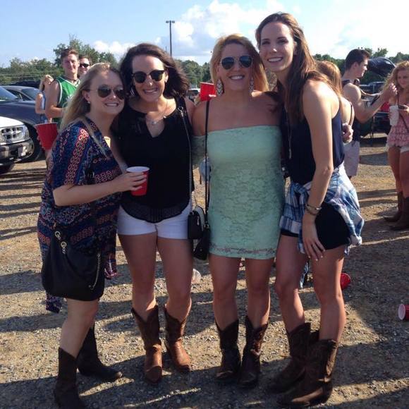 Meet your Posher, Shannon