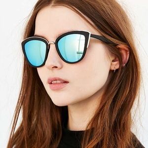 ❤️BOGO❤️New Blue Mirrored Oversized Cat Eye