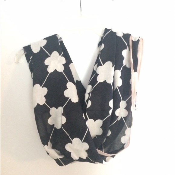kate spade infinity scarf