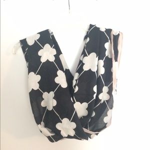 kate spade infinity scarf