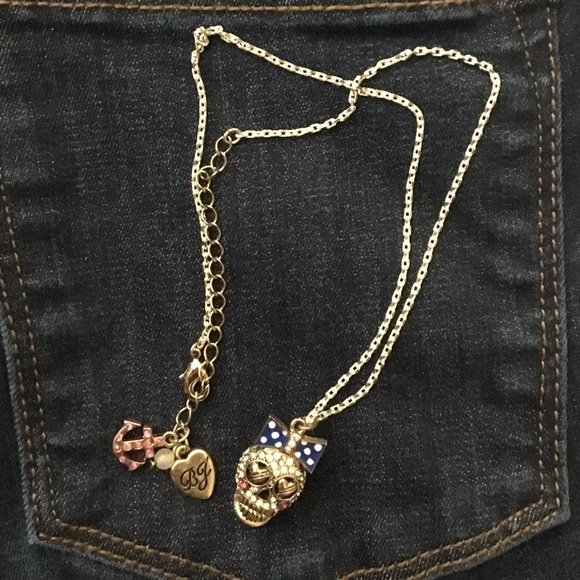 100% authentic Betsey Johnson necklace
