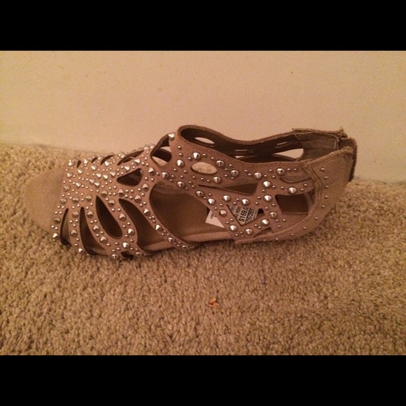 BRAND NEW, never worn!