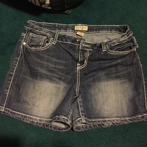 Earl Jean brand jean shorts