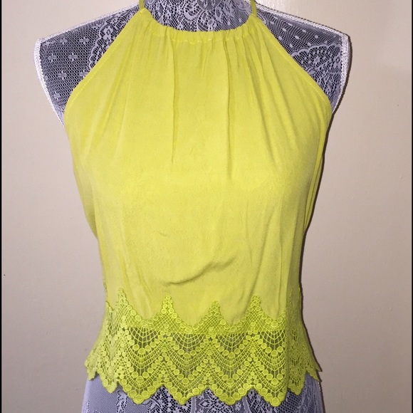 Halter top