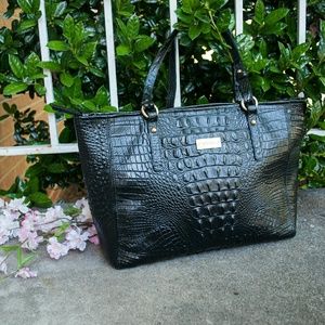 BRAHMIN .black embossed shoulder bag
