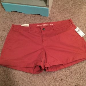 The Gap Nantucket Red Shorts