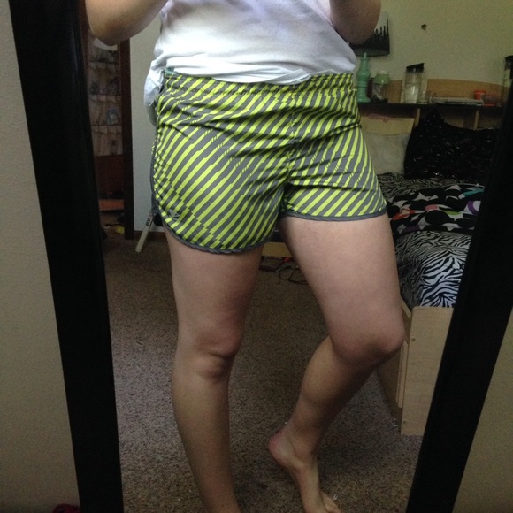 athletic shorts green and grey