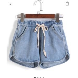 💙 Romwe Denim Shorts with Pockets 💙