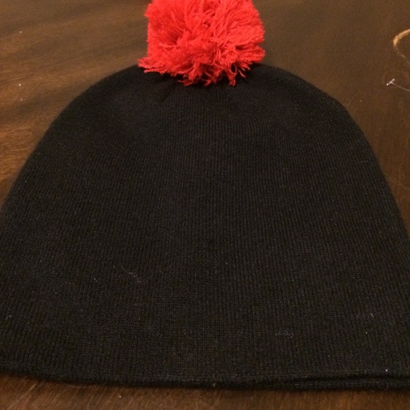 Cute hat - Picture 2 of 2