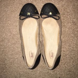 Bass lacy quilt flats