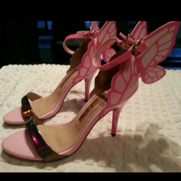 Butterfly heels