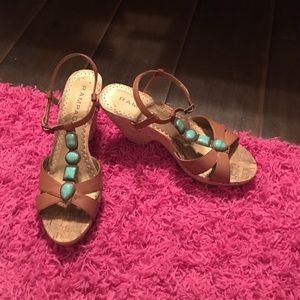 Turquoise stone wedges
