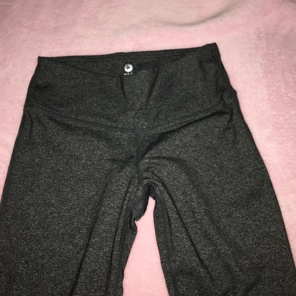 Exercise Yoga Pants - Picture 1 of 3