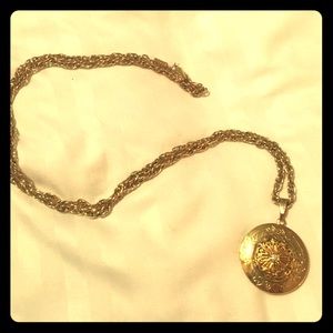 Vintage Art Deco Style Locket