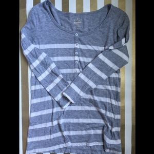 Old Navy gray stripe henley.