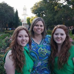 Meet your Posher, Leighanne