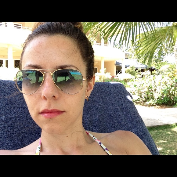 Blue gradient Ray-Ban aviators