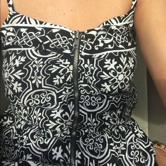Patterned dress - Picture 3 of 3