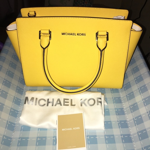 Michael Kors handbag Selma