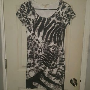T-shirt dress