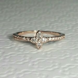NWOT 9K Rose Gold Filled AAA Cubic Zirconia Ring