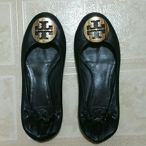 tory burch black flats