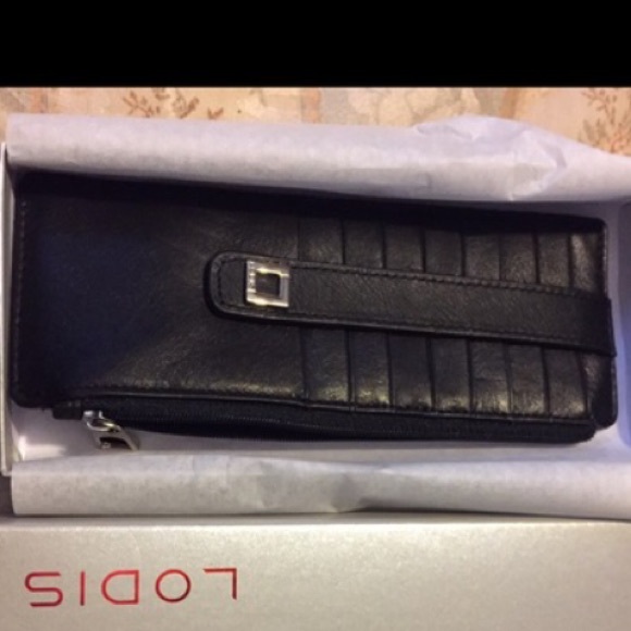 Lodis credit card wallet