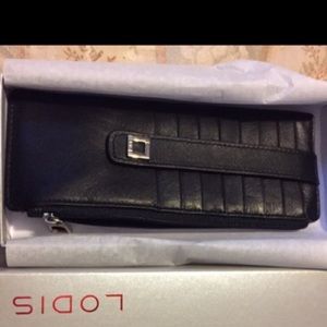 Lodis credit card wallet