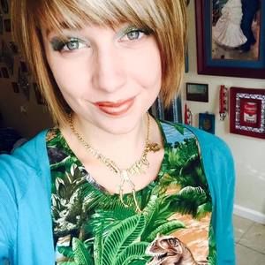 Meet your Posher, Savannah