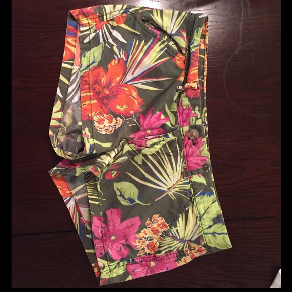 Hollister shorts