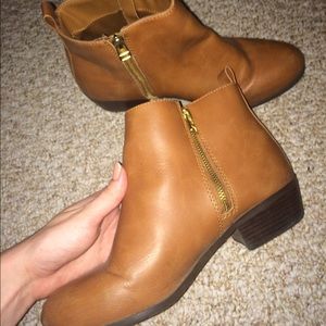Brown Leather Booties (size 9)