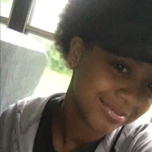 Meet your Posher, Jayla