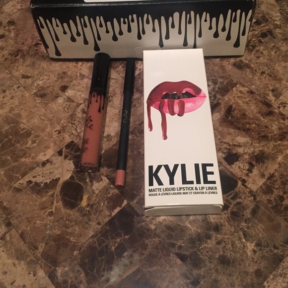 Kylie Matte Liquid Lipstick & Lipliner - Dolce K