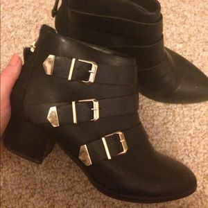 Black & Gold Booties (size 9)